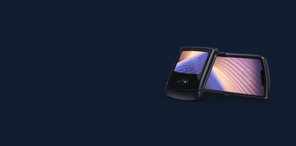 Motorola razr 5G dual SIM Smartphone (6.2 Inch HD pOLED Display/External  2.7 Inch gOLED display, 48 MP Quad-pixel Camera, 256 GB/8 GB, Android 10)