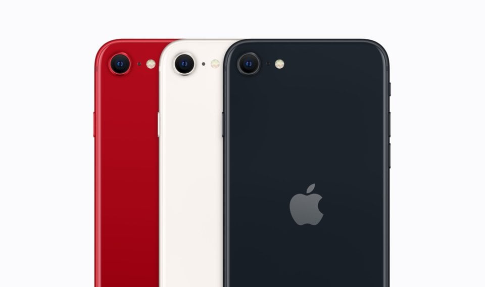 Apple iPhone SE 2022 vs Apple iPhone SE 2020, comparativa de  características y precio